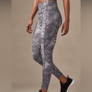 LULULEMON Fast and Free Nulux leggings womens size 4 leggings